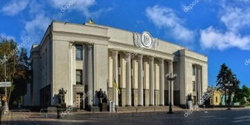Фин парламентінің спикері Украина Радасында украин тілінде сөйледі