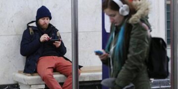 Ресейде кедейліктің деңгейі бұрын-соңды болмаған дәрежеге түсті