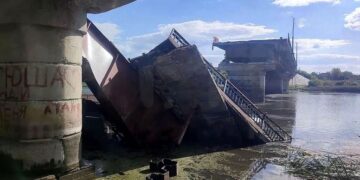 Курск облысындағы көпір қиратылған соң жүздеген РФ солдаты тұтқынға түсті