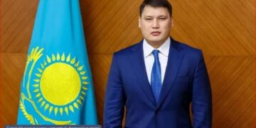 Шымкент қаласы әкімінің орынбасарын әлдекім атып кетті