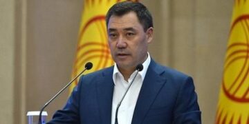 Қырғызстан президенті екінші сапарын Өзбекстанға арнайды