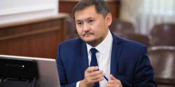 Министр Саясат Нұрбек грантқа ілінбеген талапкерлерге үндеу жасады