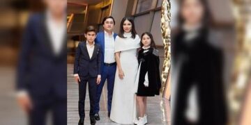 Өзбек президентінің үлкен қызы отбасы суретін жариялады