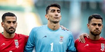 Иран құрамасы наразылық ретінде өз елдері гимнін шырқаған жоқ