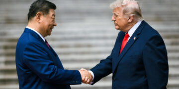 Әлем Қытай мен Щиге АҚШ пен Трампқа қарағанда жылы қарай бастады