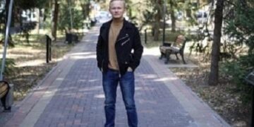 У ЛЮДЕЙ ВОПРОС: не позовут ли приехавшие 100 тысяч россиян дядю Вову?