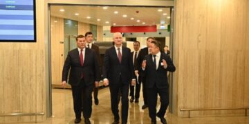 Қызылордада бірінші вице-премьерге жаңа әуежай таныстырылды