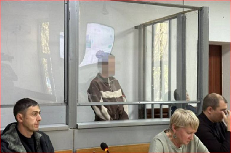 Қарағандыда ұлтаралық араздық тудырған әйелдің соты басталды