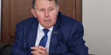 «Өмір бойы адалдық пен әділдіктің ақ туын көтеріп келемін»