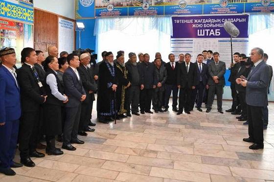 Тоқаев Қордайда дүнгендер өкілдерімен кездесті