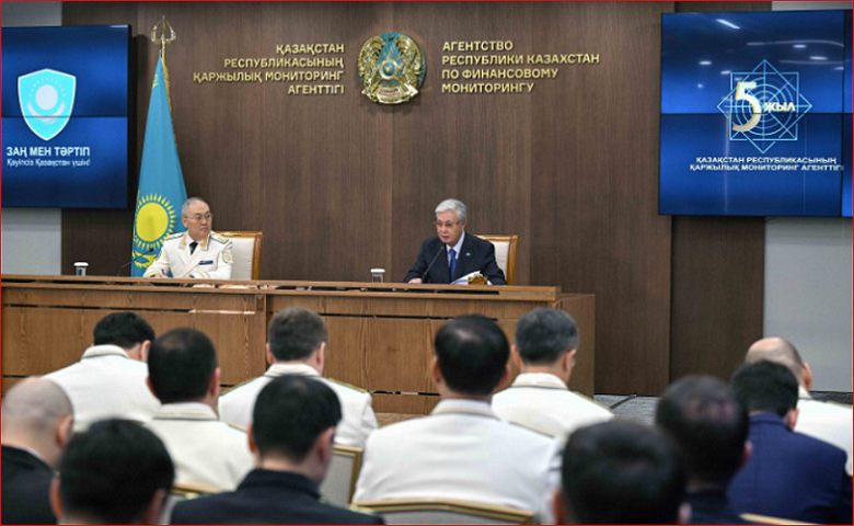 Тоқаев қаржы ахуалы ұлттық қауіпсіздікке қатер төндіретінін айтты