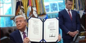 Трамп АҚШ Қорғаныс министрлігін Соғыс министрлігі деп өзгертті