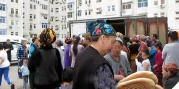 Түрікменстан мемлекеттік дүкендерінен нан жоғалып кетті