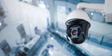 Қызылордада сауда үйінде ұрлық жасаған күдікті камераға түсіп қалған