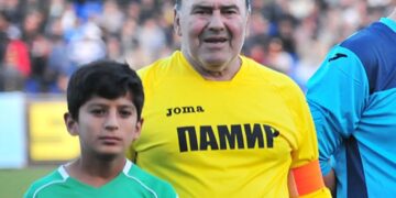 Тәжік футболының жарық жұлдызы Владимир Гулямхайдаров қайтыс болды