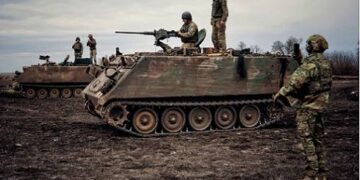 Донбастың Бахмут жағында оккупанттардың бір бөлігі украиндарға өздері берілді