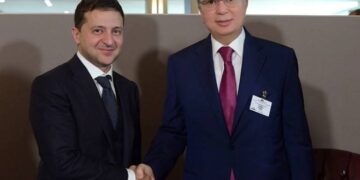 Зеленьский бүгін Тоқаевқа хабарласып, үш тақырып төңірегінде ой бөлісті