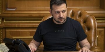 Зеленьский қарсы шабуылдың неге баяулап қалғанын түсіндірді