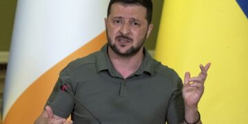 Зеленьский одақтастарына қарсы шабуылды жылдамдатуға уәде берді