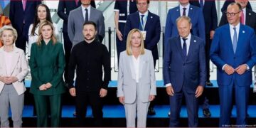 Зеленський мен Мерц қару-жарақ саласындағы әріптестікке келісті