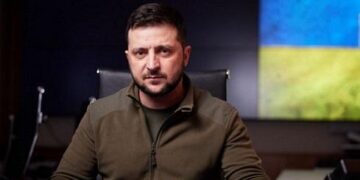 Зеленьский Бахмут жағдайына байланысты әскери басшыларды жинады
