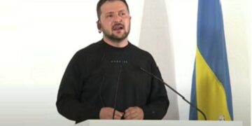 Зеленский «Вагнердің» қазіргі сәтте Бахмутты алғаны жалған екенін айтты